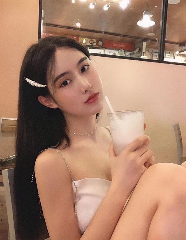 伦敦模特预约微信