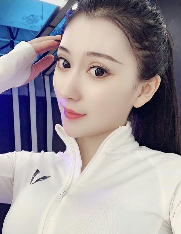 伦敦高端模特经纪人